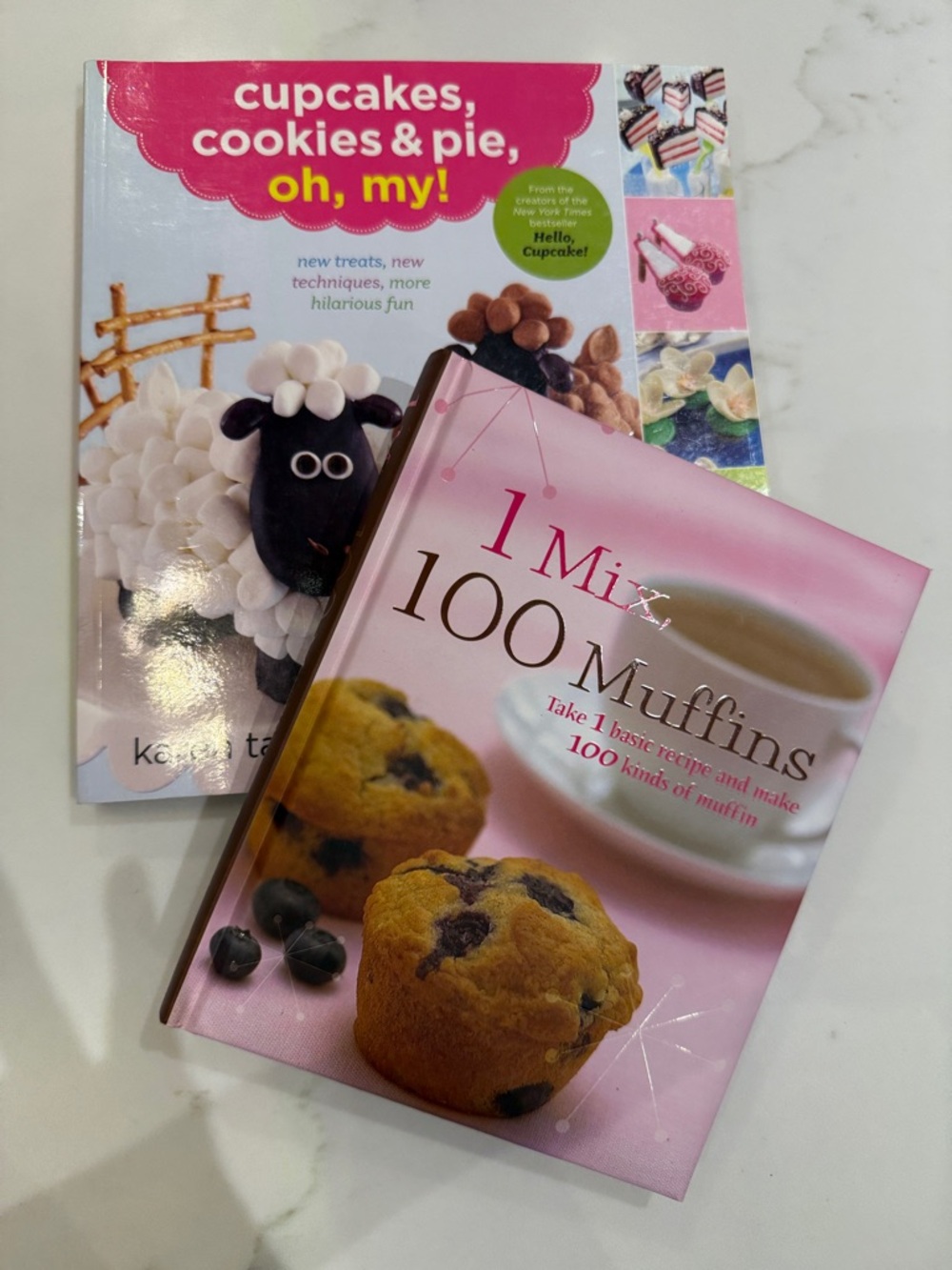 Cupcakes & Muffins Cookbook set